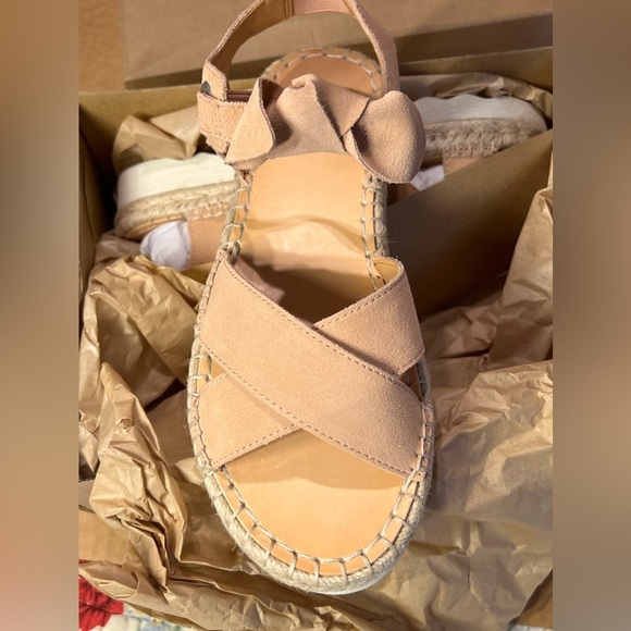 NIB FRYE & CO SUEDE LEATHER ESPADRILLE SANDALS SZ 8 LIGHT PINK BOW ACCENT - Picture 3 of 6